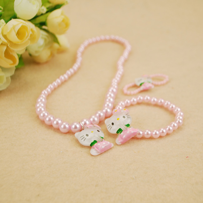 Pearl fancy fashion necklace