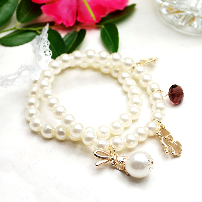 Alloy pearl bracelet